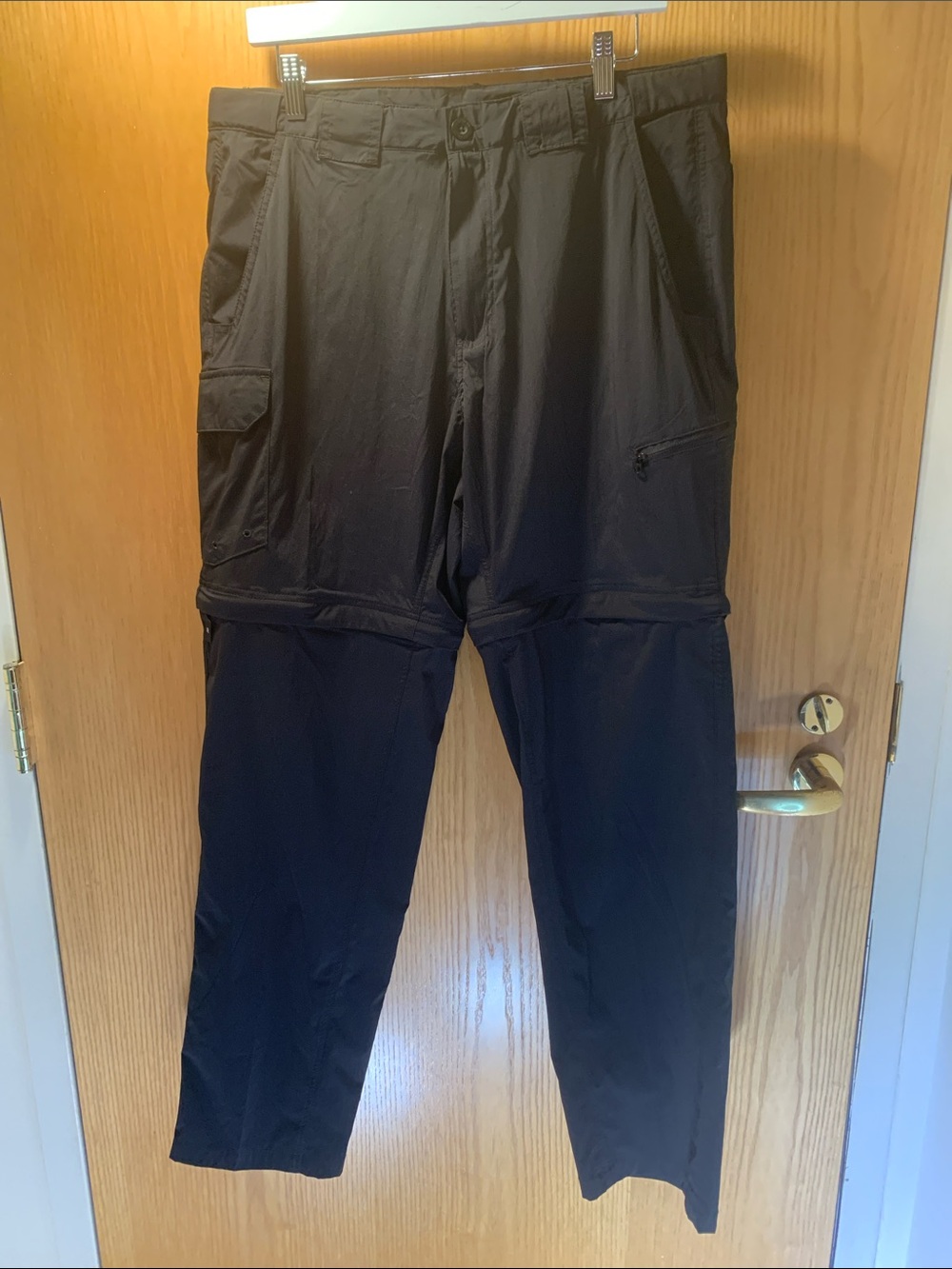 Magellan Men's Black Convertible Cargo Waterproof Fishing Pants -Size L